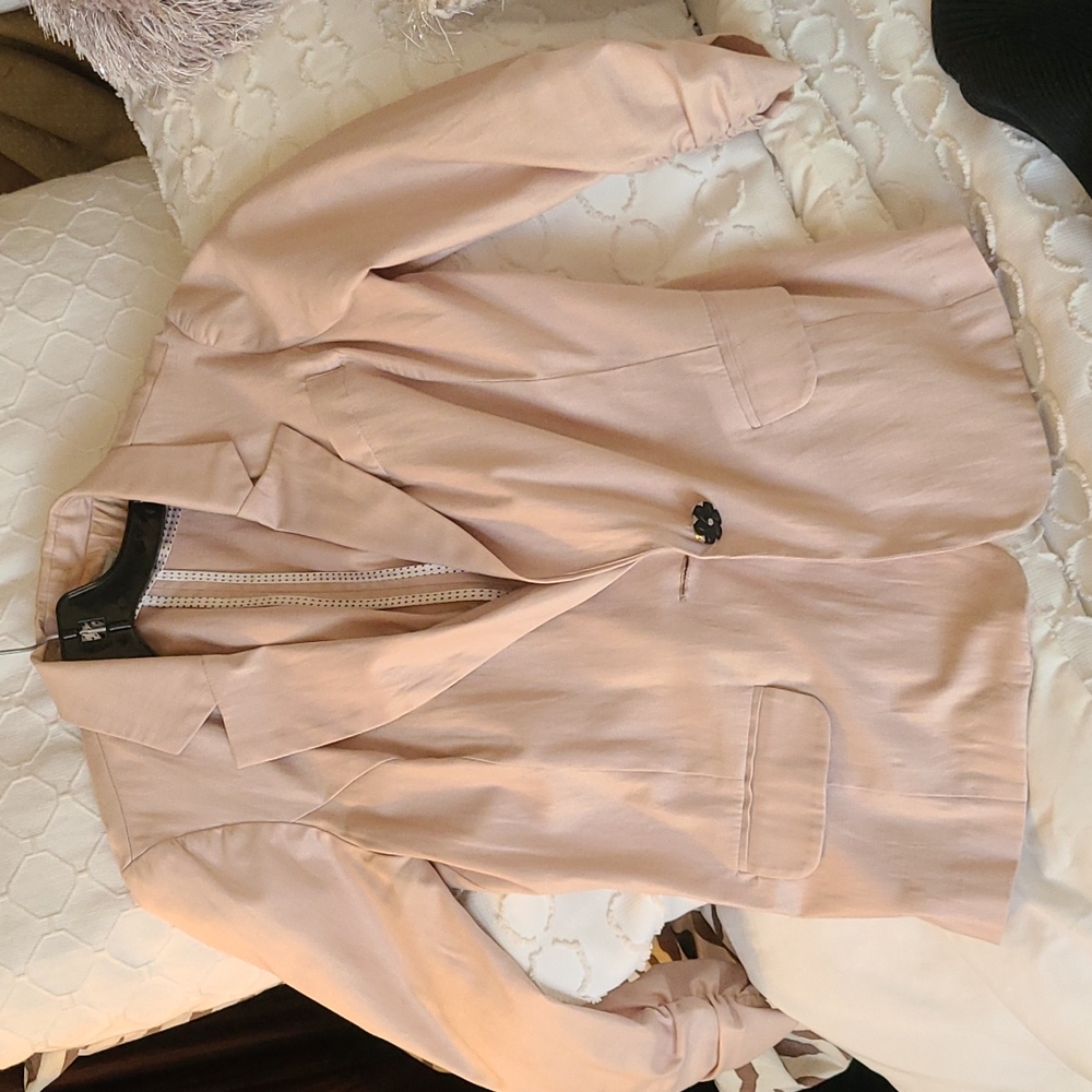Charlotte Russe fitted blazer